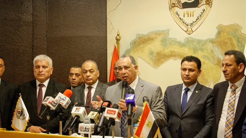 مؤتمر المحامون بشأن