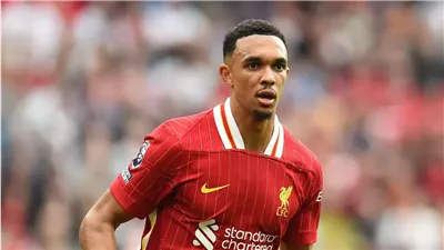 فان دايك ردا على هجوم جمهور ليفربول ضد أرنولد: وضعنا أنا ومحمد صلاح مختلف