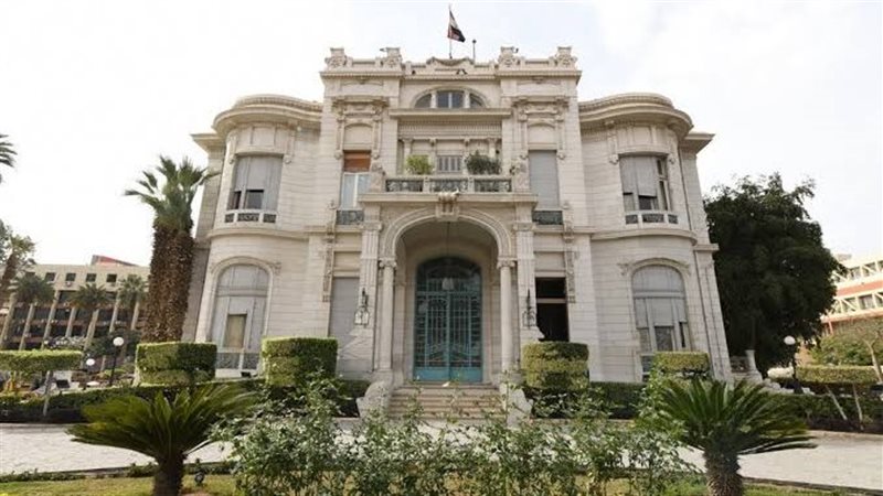 جامعة عين شمس، فيتو