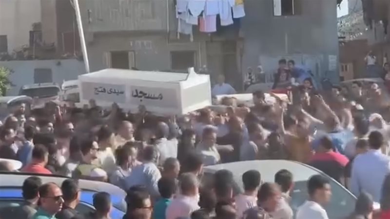 تشييع جثمان طفل قُتل