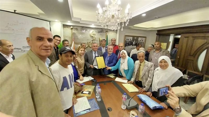 جانب من الاجتماع،