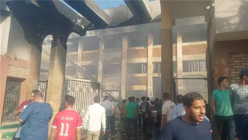 السيطرة علي حريق