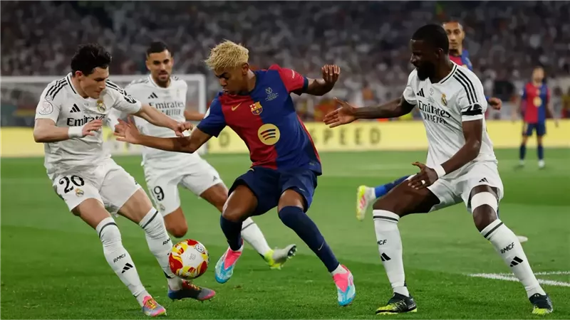 برشلونة وريال مدريد،