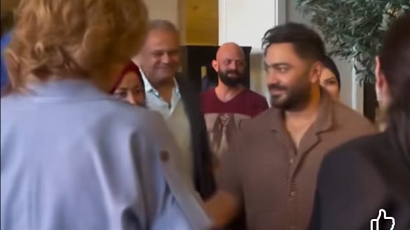 لقاء تامر حسني بوفاء