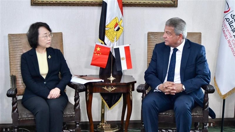 خالد عبد العزيز وتساو