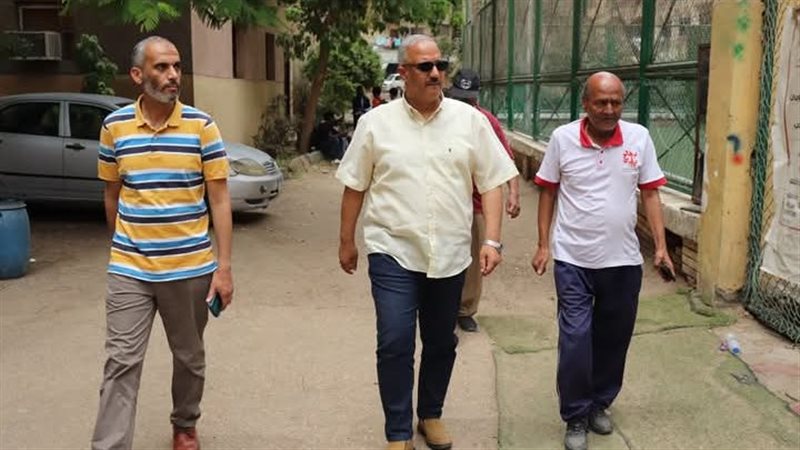 الصبروط يتفقد المشروعات