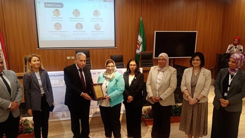 قيادات جامعة القاهرة،