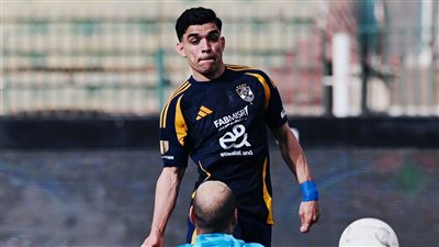 بن شرقي: سعداء بدرع الدوري ونعد الجماهير بمزيد من التتويج