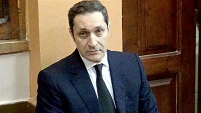 تعرض للموت 500 مرة، علاء مبارك يثير الجدل بشأن سر عدم هروب والده خارج مصر