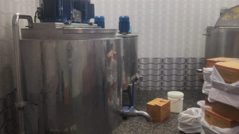 ضبط مصنع زبدة مغشوشة