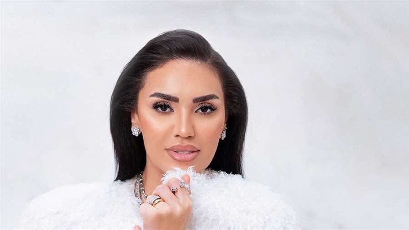 مي فاروق، فيتو 
