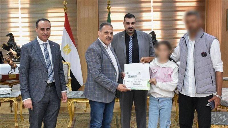 محافظ الشرقية يستقبل