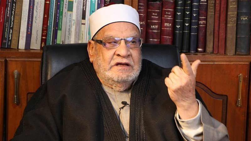  الدكتور أحمد محمود