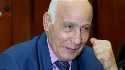 قصور الثقافة تحتفي بمسيرة الشاعر أحمد عنتر مصطفى في 