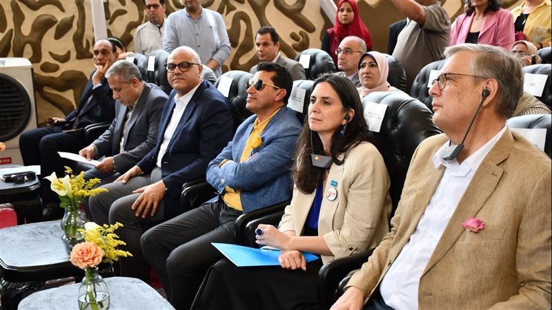 وزير الشباب والرياضة