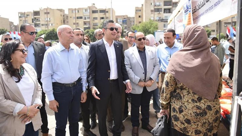 جولة وزير التموين