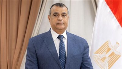 وزير الدولة للإنتاج الحربي يتفقد المركز الطبي التخصصي التابع للوزارة