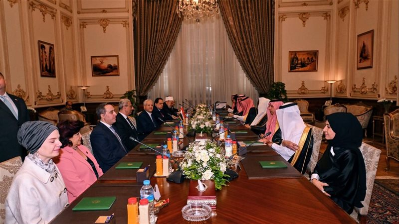 استقبال رئيس مجلس