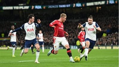 شاهد مجانًا، بث مباشر مباراة توتنهام ومانشستر يونايتد في نهائي الدوري الأوروبي 2025