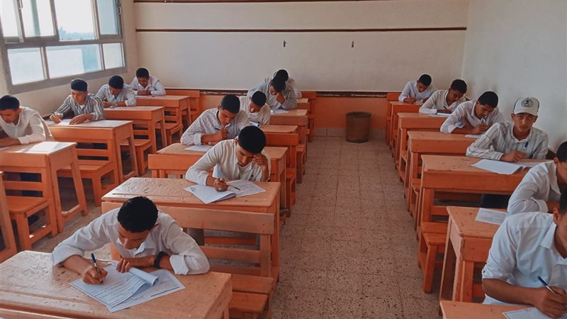 انطلاق الامتحانات