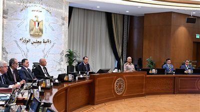 بدء اجتماع مجلس الوزراء برئاسة مدبولي، ومؤتمر صحفي مرتقب 