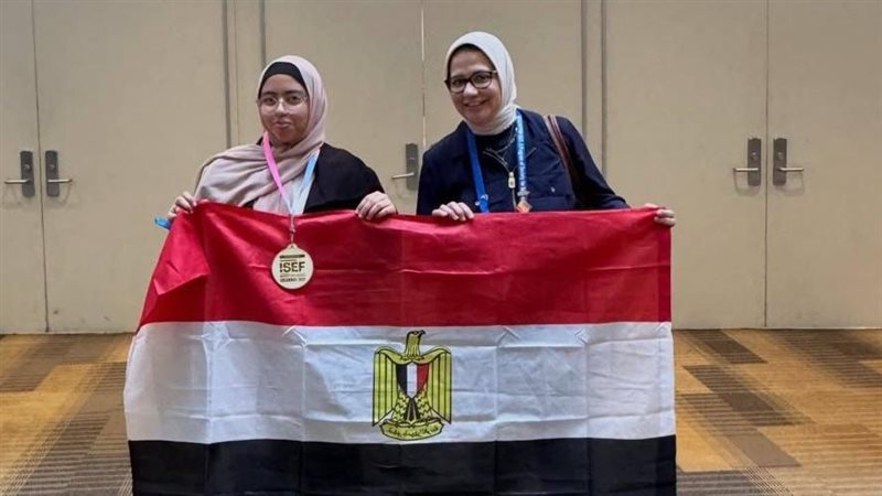 الطالبتان 