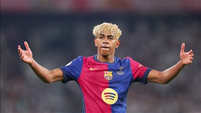 عدت وعادت المهمة، لامين يامال يتحدى باريس سان جيرمان قبل قمة دوري أبطال أوروبا