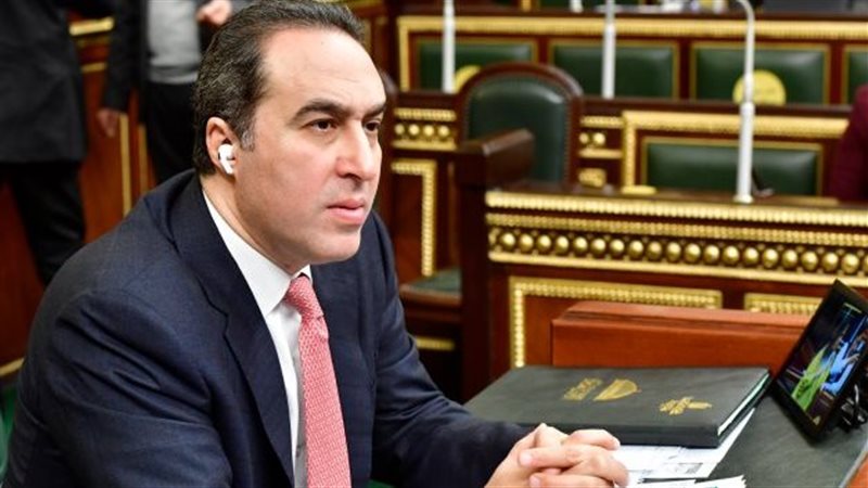 المستشار أحمد مناع