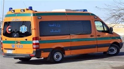 إعداد التقرير المروري بحادث إصابة 11 عاملا في انقلاب سيارة بالطريق الإقليمي