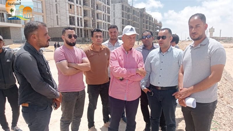 مسئولو الإسكان يتابعون