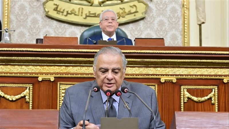 رئيس اللجنة التشريعية