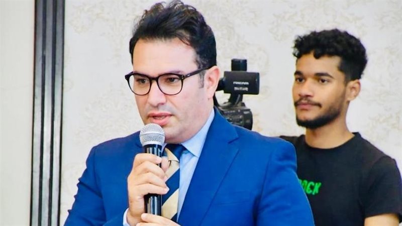 الدكتور محمد فوزي