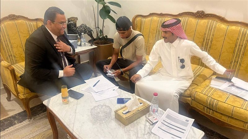 استلام العمال مستحقاتهم،فيتو