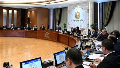 بدء اجتماع الحكومة الأسبوعي برئاسة مدبولي ومؤتمر صحفي مرتقب لرئيس الوزراء