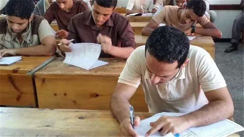 امتحانات الدبلومات