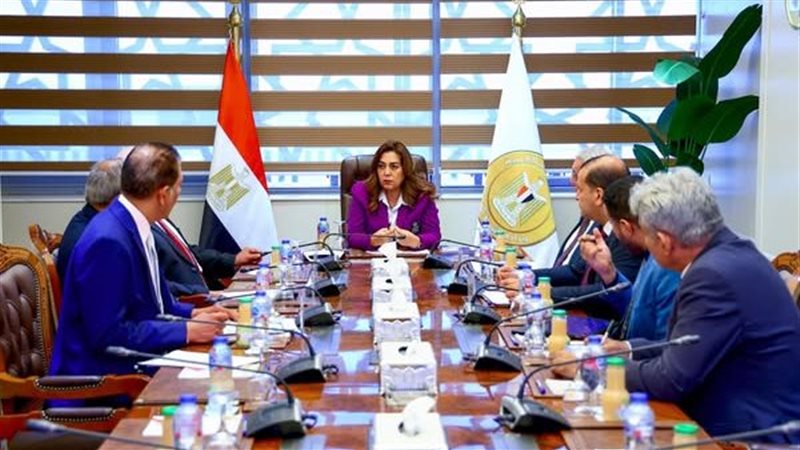 وزيرة التنمية المحلية،