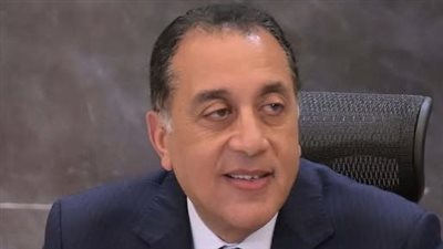 رئيس الوزراء يستعرض جهود الأوقاف في التصدي للشائعات وبناء الوعي 