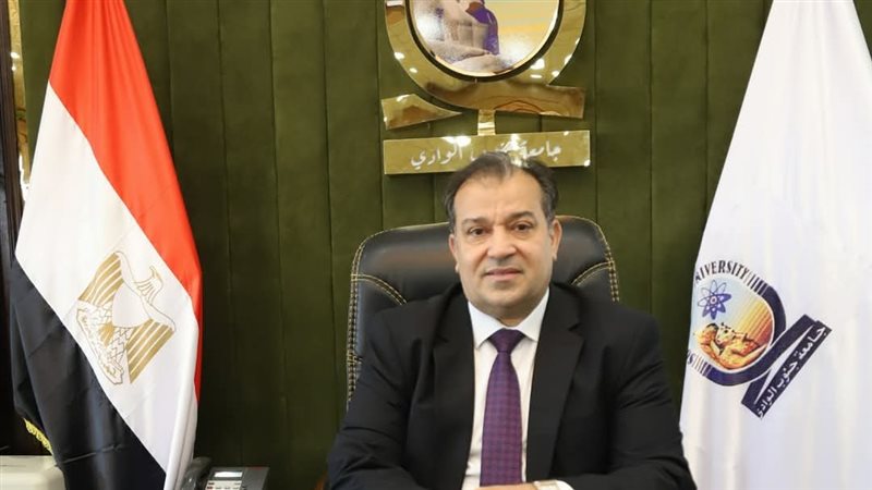الدكتور أحمد عكاوي