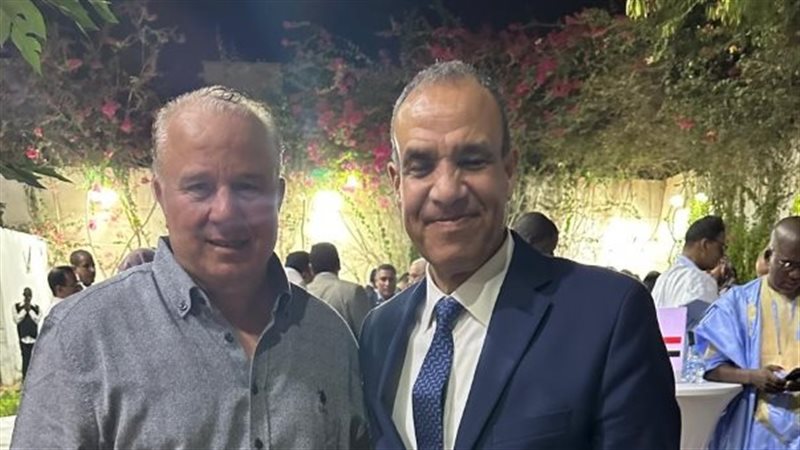 شوقي غريب يلتقي الوفد