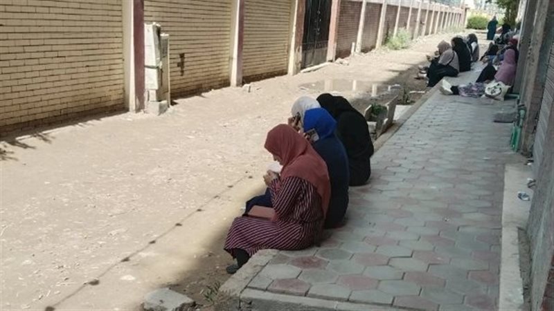 أولياء أمور طلاب