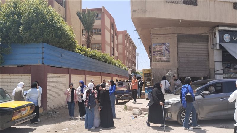 تباين آراء طلاب الشهادة