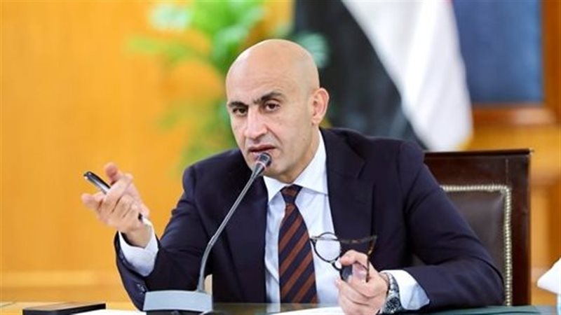 محمد عبد اللطيف وزير