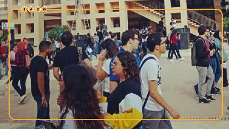 الجامعات، فيتو