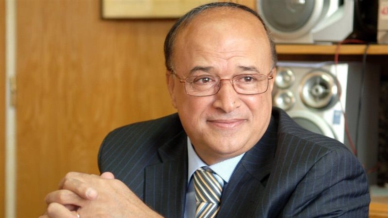 السفير محمود كارم،