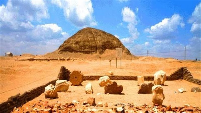 هرم هوارة في محافظة
