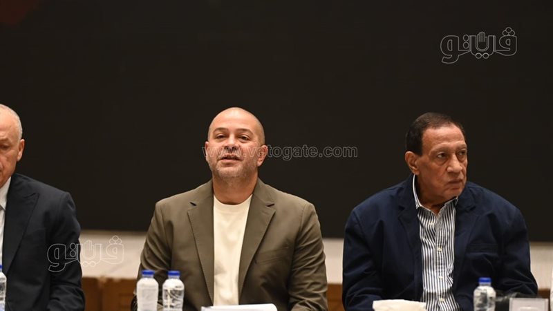 احمد دياب، فيتو