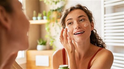 نصائح للعناية بالبشرة الحساسة خلال إجازة عيد الأضحى