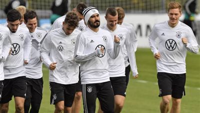 شاهد، استعدادات منتخب ألمانيا لمباراتي سلوفاكيا وأيرلندا الشمالية بتصفيات المونديال 