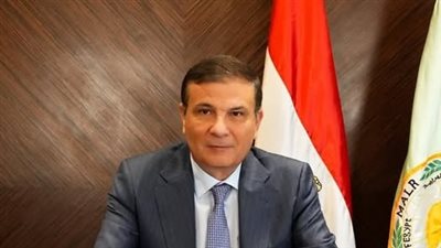«الزراعة» تكثف جهودها لتعزيز الأمن الغذائي.. خطط لمواجهة تأثير الأحداث الإقليمية.. فاروق: انسياب في حركة الصادرات والواردات.. وإجراءات استباقية لمواجهة الأزمات