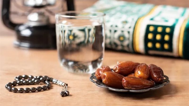 فوائد التمر والماء